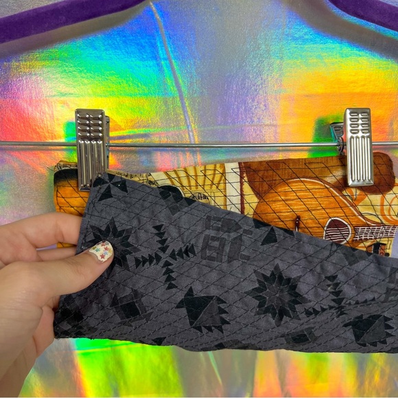 Vintage handmade groovy guitars quilt backpack with matching coin purse - Picture 9 of 9